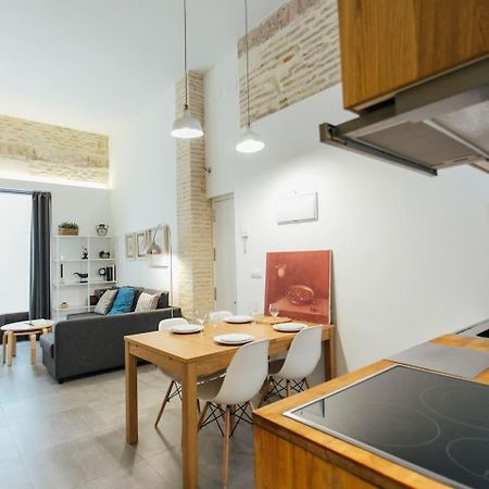 Amplio Apartamento De Diseno Precioso De Estilo Sevillano En Pleno Centro Dış mekan fotoğraf